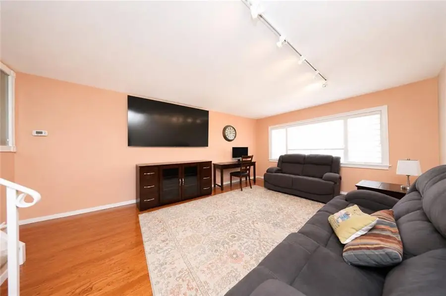 220 Slater Boulevard, Staten Island, NY 10305 - #3