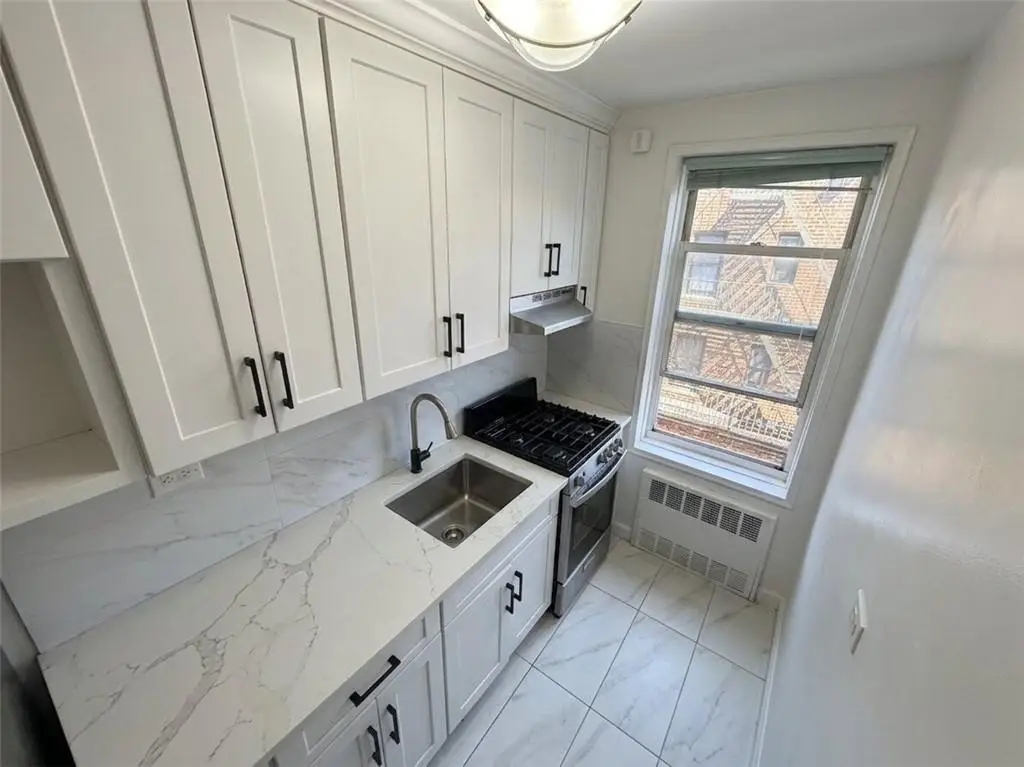 2727 Ocean Parkway #F5, Brooklyn, NY 11235 - #1