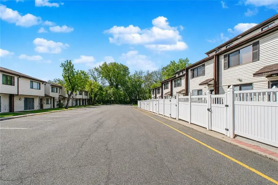 1962 Arthur Kill Road, Staten Island, NY 10312 - #2