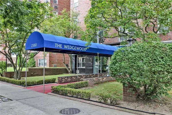 2580 Ocean Parkway #2K, Brooklyn, NY 11235