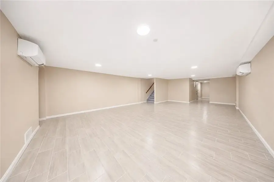 154 Bay 53rd Street, Brooklyn, NY 11214 - #3