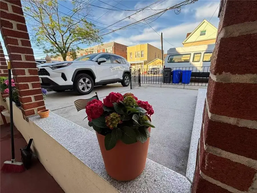 1843 Muliner Avenue, Bronx, NY 10462 - #2