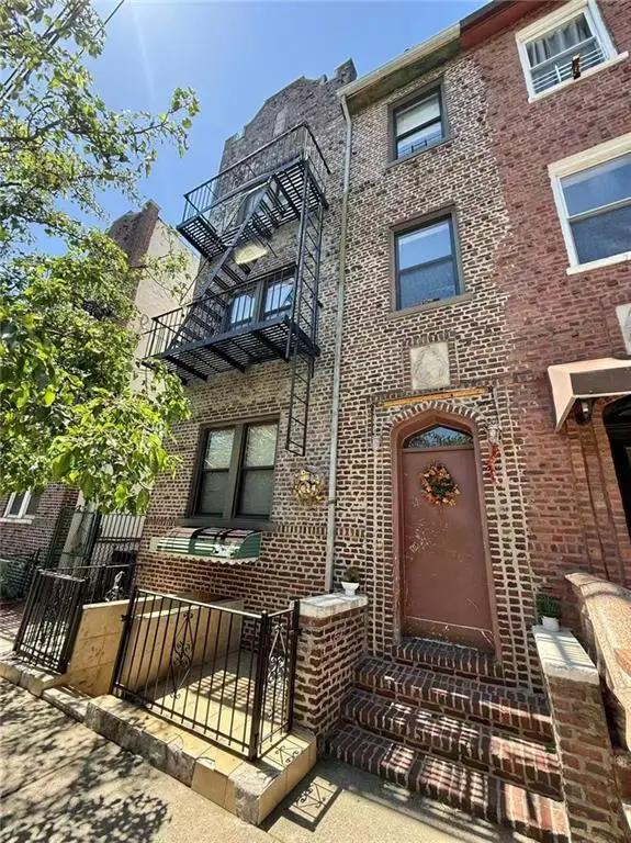 116 Gatling Place, Brooklyn, NY 11209 - #1