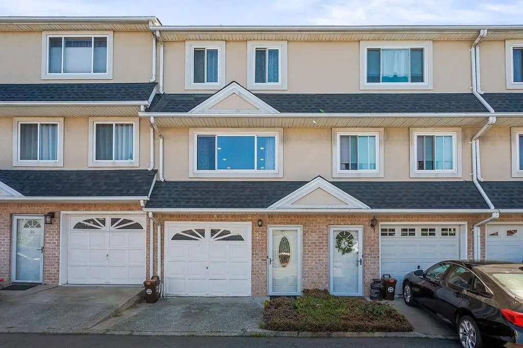 47 Seagate Court, Staten Island, NY 10305 - #1