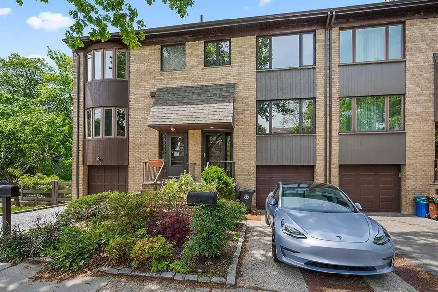 340 Hillbrook Drive, Staten Island, NY 10305 - #2