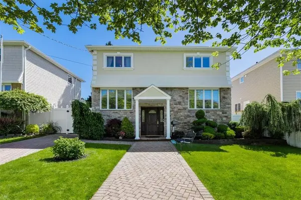 99 Connor Avenue, Staten  Island, NY 10314