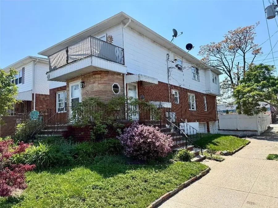 128-19 Cronston Avenue, Queens, NY 11694 - #3