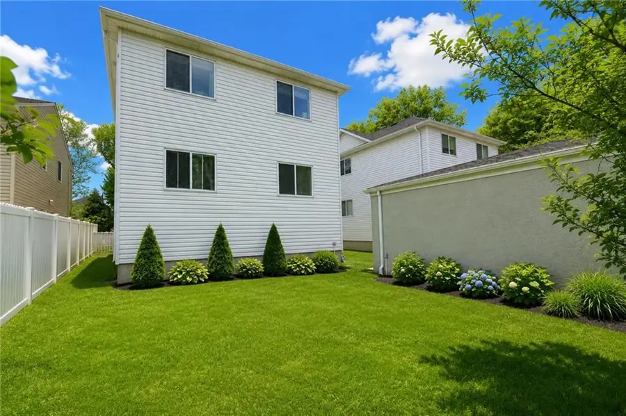 172 Macgregor Street, Staten Island, NY 10309 - #3