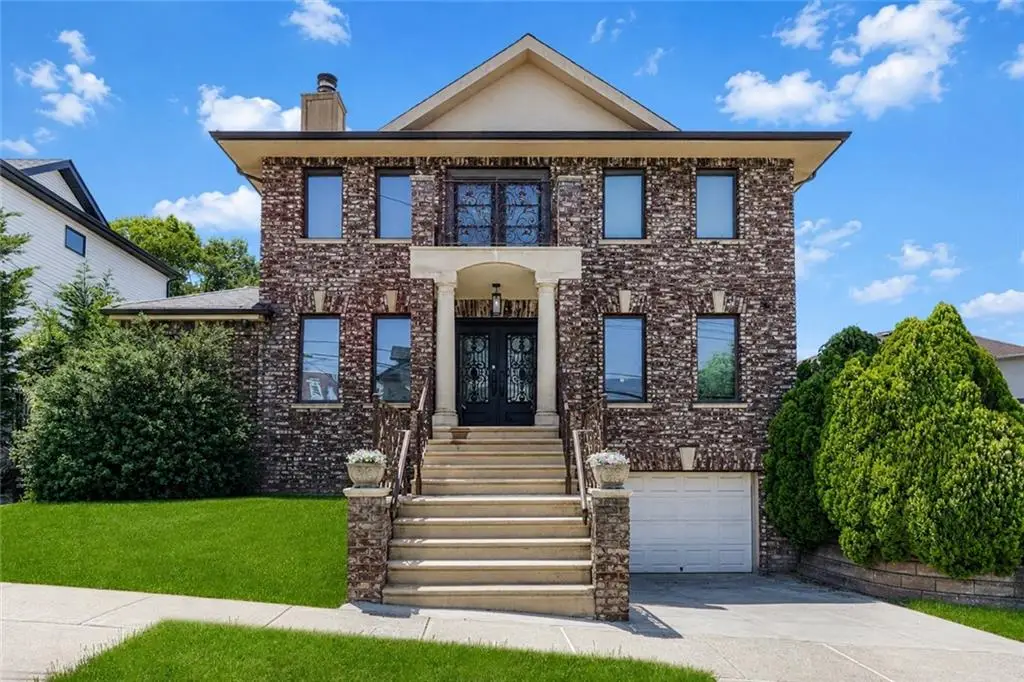 14 Walnut Place, Staten Island, NY 10306 - #1