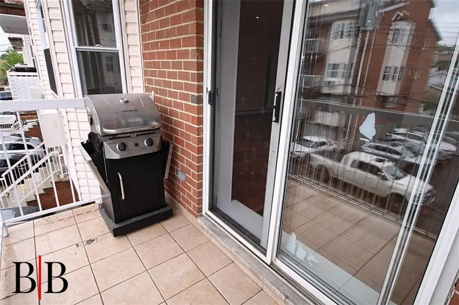 18 Cove Lane #7B, Brooklyn, NY 11234 - #2