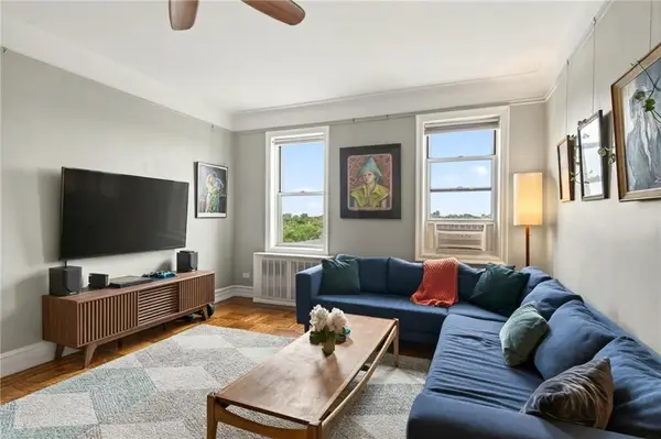 570 Ocean Parkway #6BC, Brooklyn, NY 11218