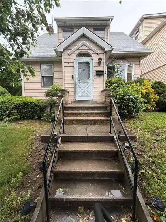 7601 164th Street, Fresh Meadows, NY 11366 - #2