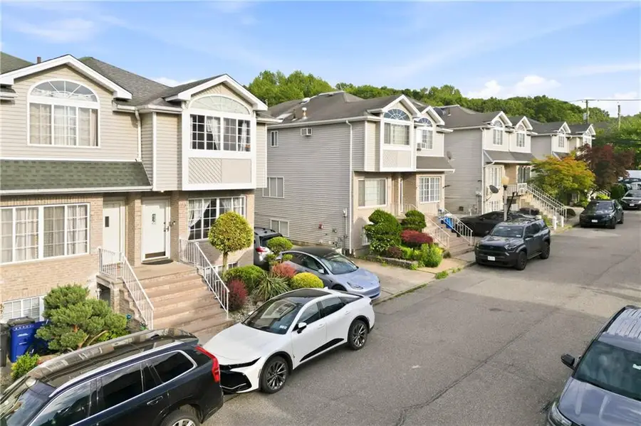 29 Latourette Lane, Staten Island, NY 10314 - #3