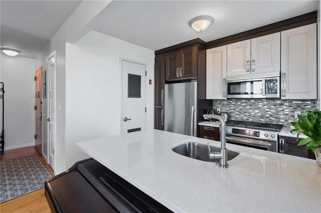 129 West End Avenue #3, Brooklyn, NY 11235 - #1