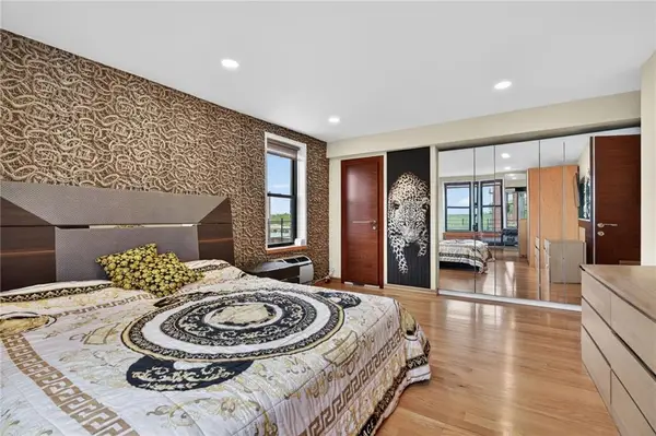 Address Withheld By Seller, Brooklyn, NY 11235