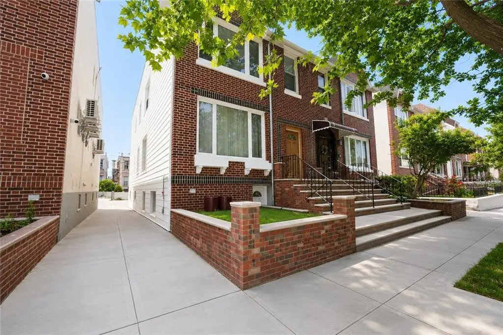 17 Bay 8th Street, Brooklyn, NY 11228 - #1