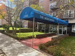 2580 Ocean Parkway #4D, Brooklyn, NY 11235