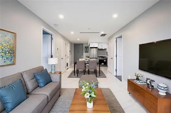 643 5th Avenue #3D, Brooklyn, NY 11215