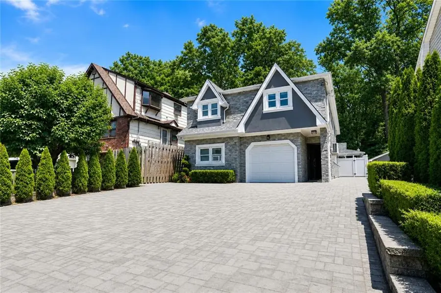 127 Madsen Avenue, Staten Island, NY 10309 - #3