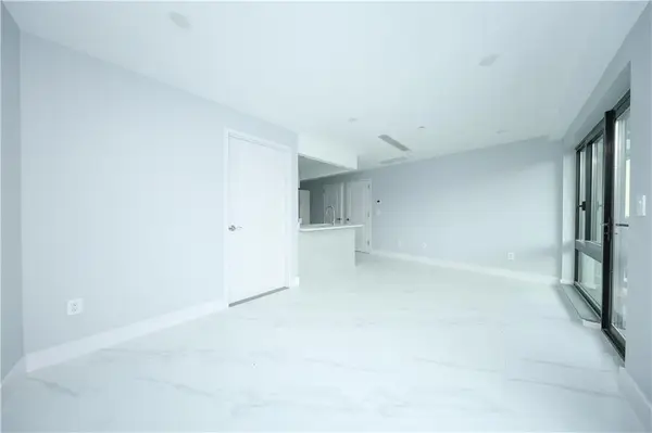643 5th Avenue #3C, Brooklyn, NY 11215