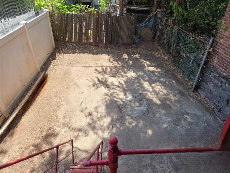 706 Cleveland Street, Brooklyn, NY 11208 - #3