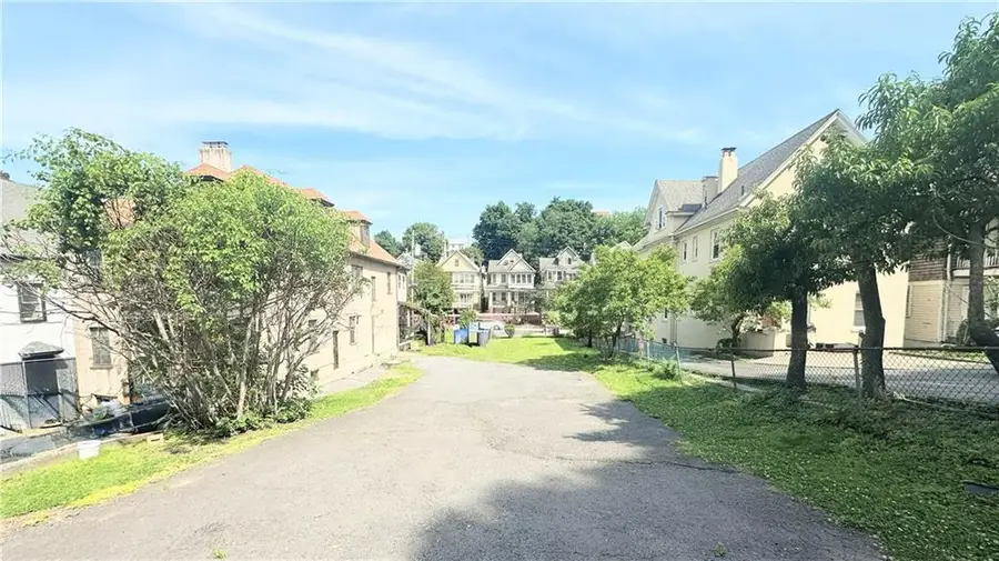365 Victory Boulevard, Staten Island, NY 10301 - #3