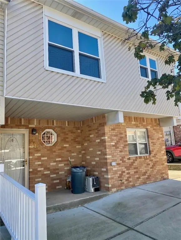 145 Marisa Circle, Staten Island, NY 10309 - #2