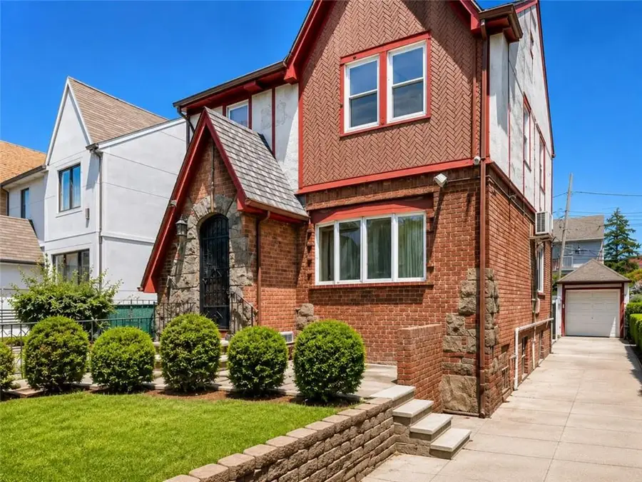 29 Exeter Street, Brooklyn, NY 11235 - #3