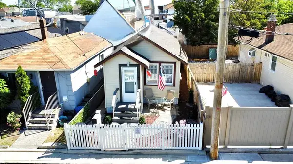 51 Seafoam Street, Staten  Island, NY 10306