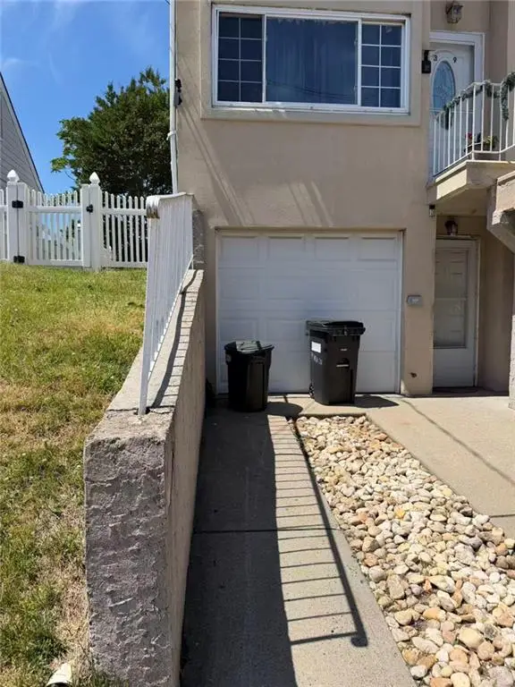 39 New Lane, Staten Island, NY 10305 - #2