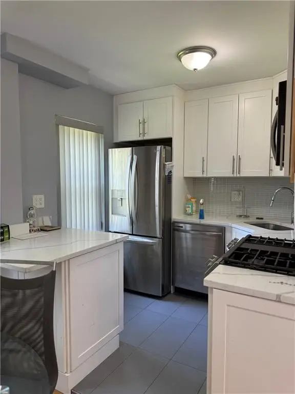 290 Bay 17th Street #2B, Brooklyn, NY 11214 - #3
