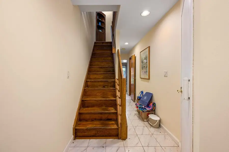 34 Francine Lane, Staten Island, NY 10314 - #3