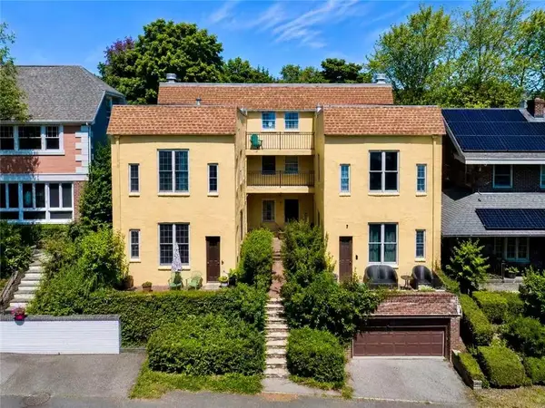 48 Tompkins Circle, Staten  Island, NY 10301