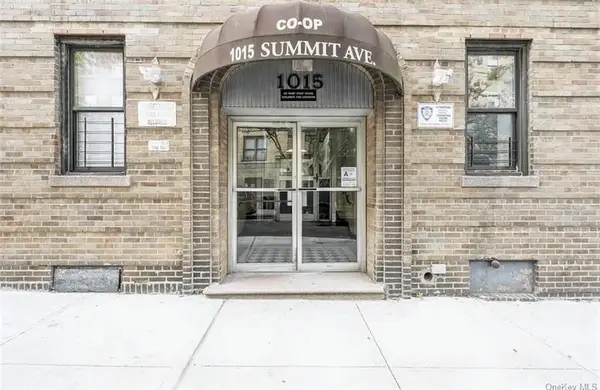 1015 Summit Avenue #4a, Bronx, NY 10452