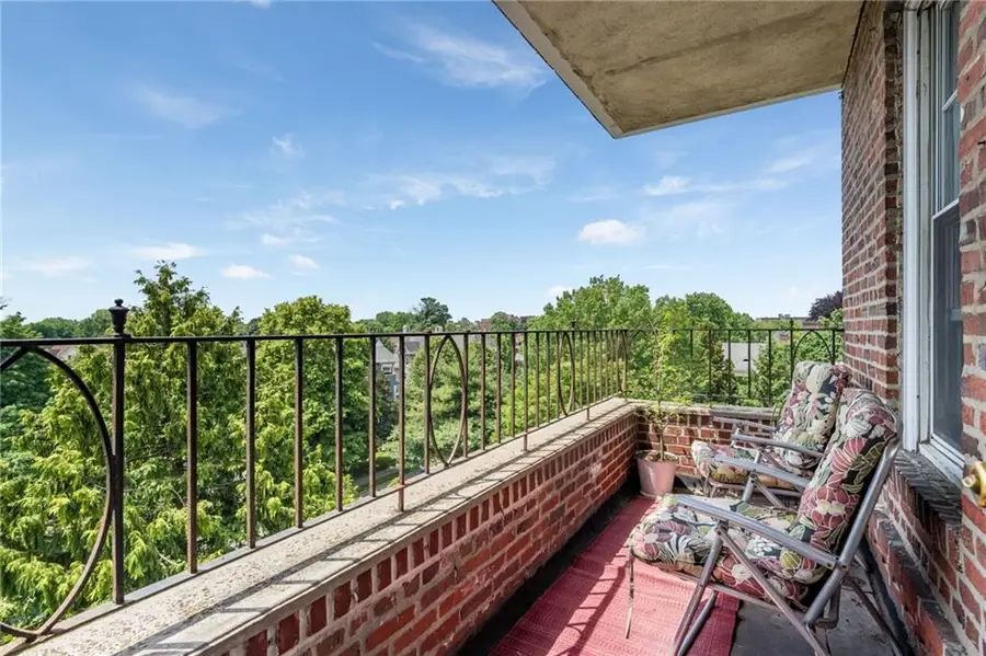 1409 Albemarle Road #5B, Brooklyn, NY 11226 - #3
