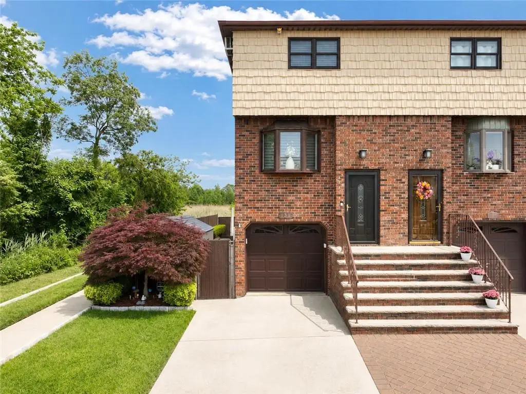 131 Brook Avenue, Staten Island, NY 10306 - #1