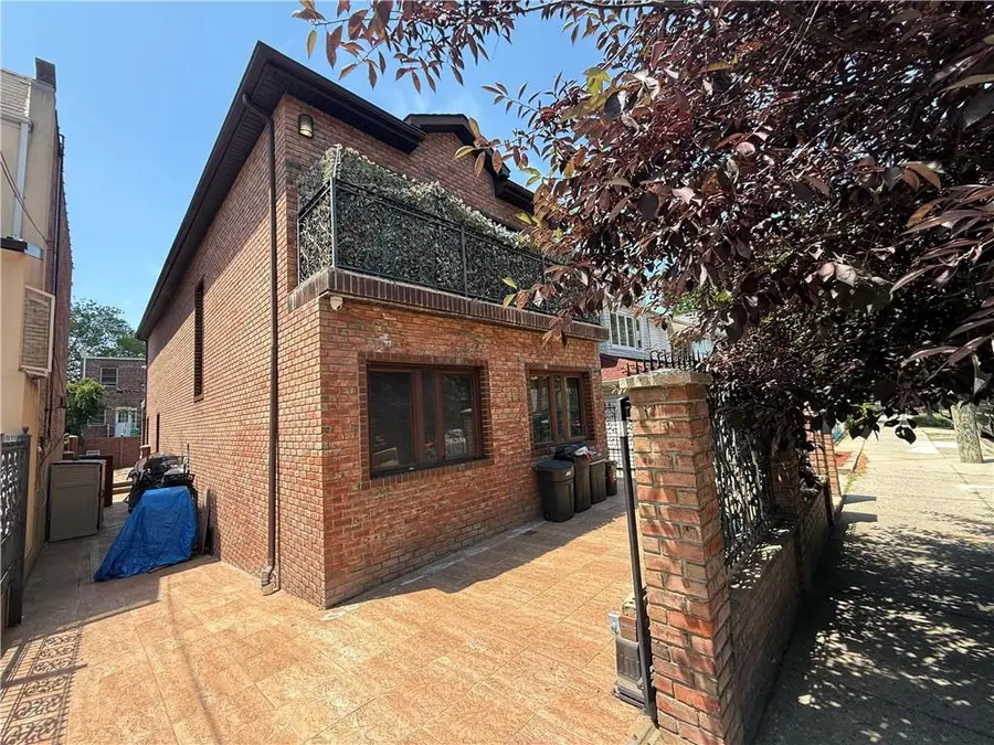 2674 East 29th Street, Brooklyn, NY 11235 - #2