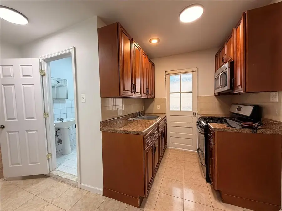 30 West End #6 Avenue, Brooklyn, NY 11235 - #3