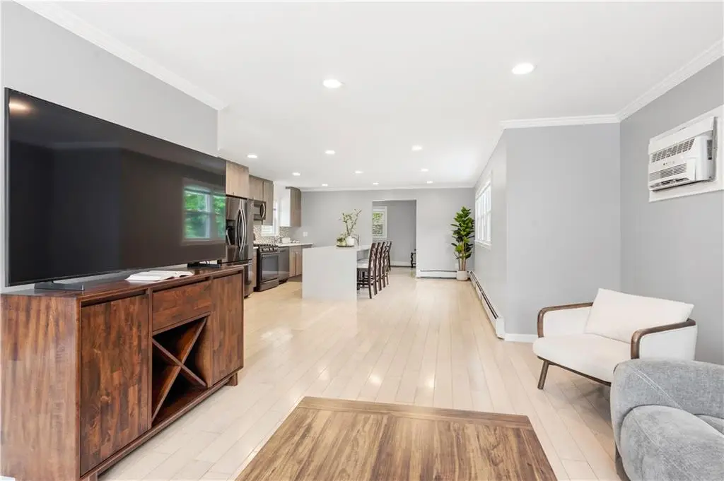 105 Hart Avenue, Yonkers, NY 10704 - #1