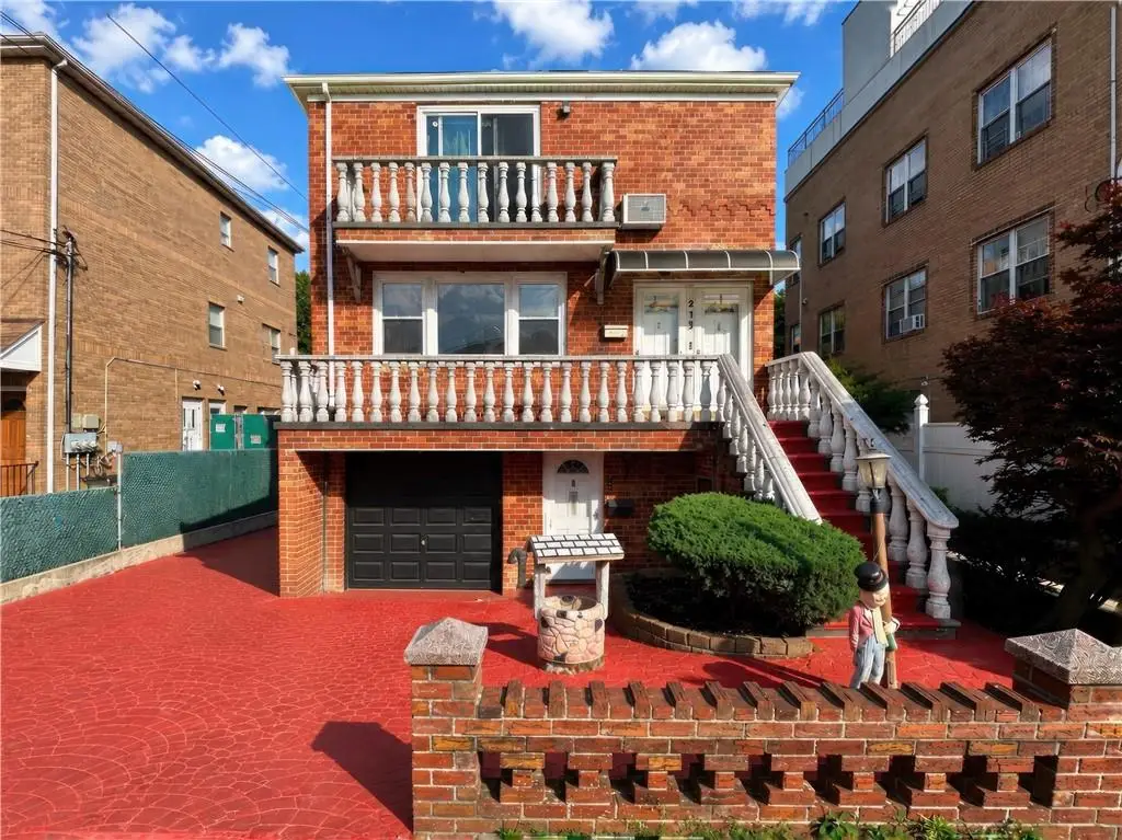 215 Bay 35th Street, Brooklyn, NY 11214 - #1