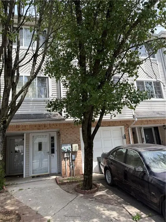 28 White Oak Lane, Staten Island, NY 10309 - #1