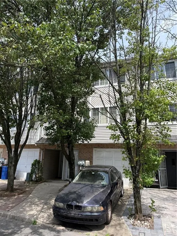 28 White Oak Lane, Staten Island, NY 10309 - #2