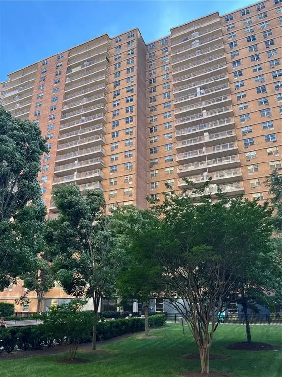 448 Neptune Avenue #16H, Brooklyn, NY 11224