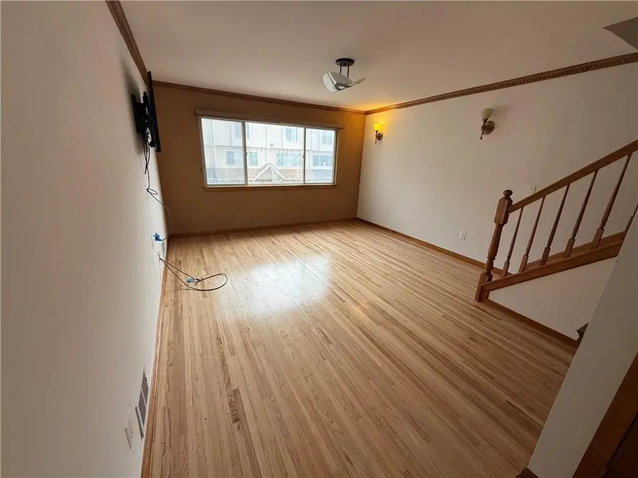 96 Church Avenue, Staten Island, NY 10314 - #3