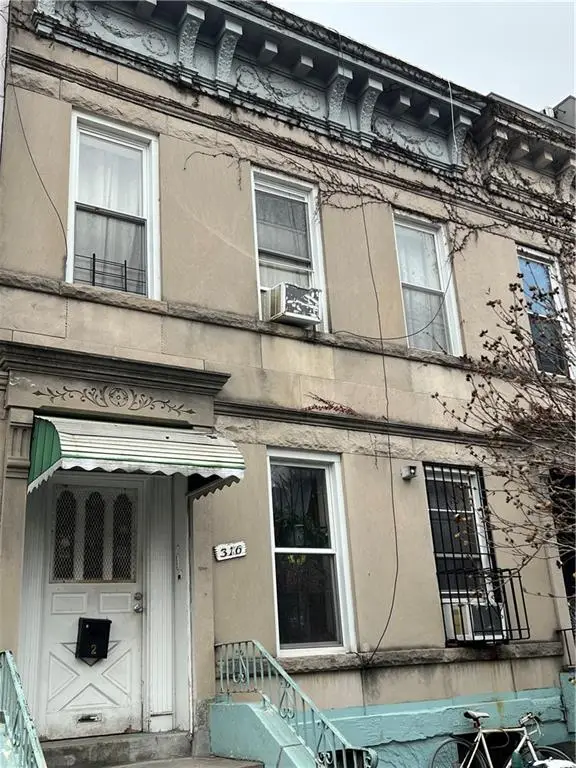 316 East 32nd Street, Brooklyn, NY 11226