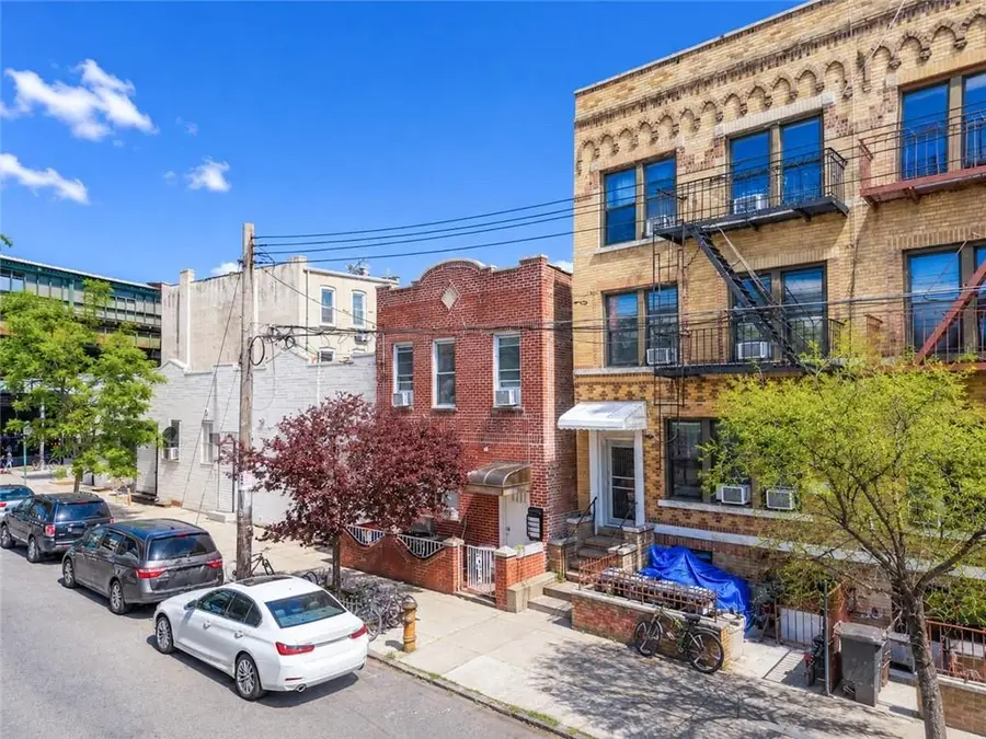 1565 70th Street, Brooklyn, NY 11228 - #2