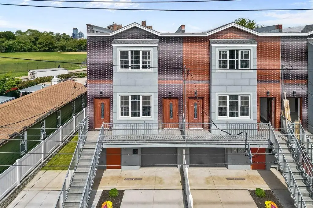 164 Bay 53rd Street, Brooklyn, NY 11214 - #1