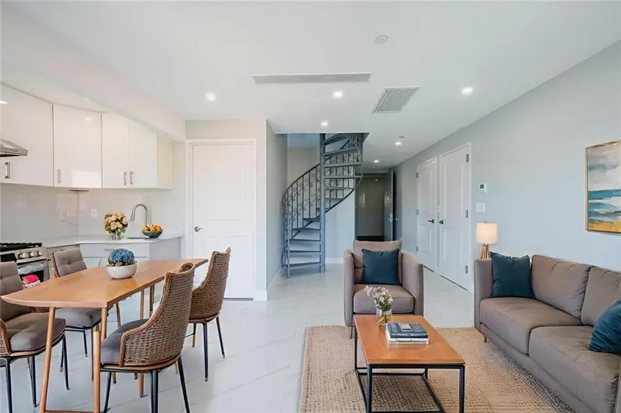 643 5th Avenue #6C, Brooklyn, NY 11215 - #3