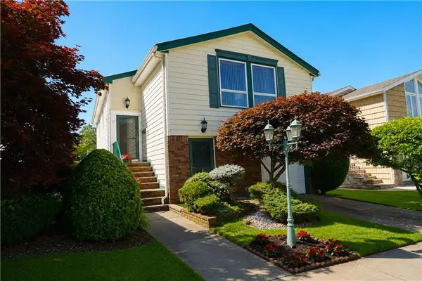 47 Stanley Circle, Staten  Island, NY 10308