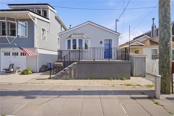 39 West 11th Road, Broad Channel, NY 11693